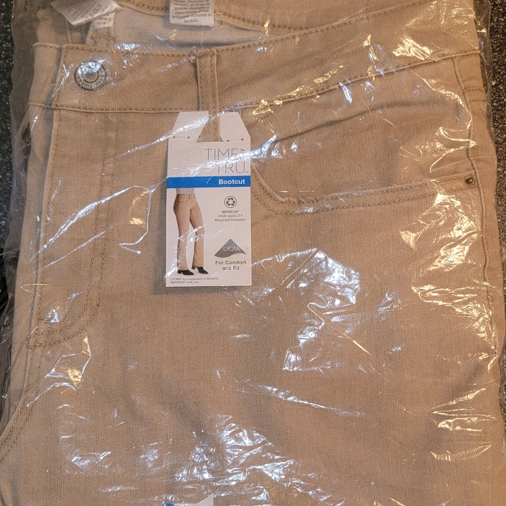 Time and Tru lycra pants